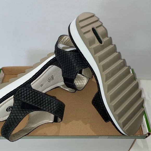 Remote Schwartz black sandals - Picture 4 of 7